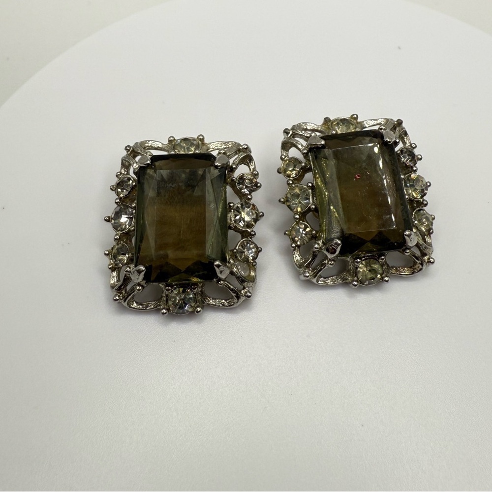 Vintage Sarah Coventry Smoky Topaz Rhinestone Clip On Earrings